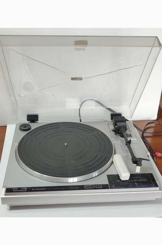 Giradischi amplificatore e - +,