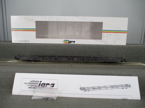 Igra model 96010079w - h0, carro