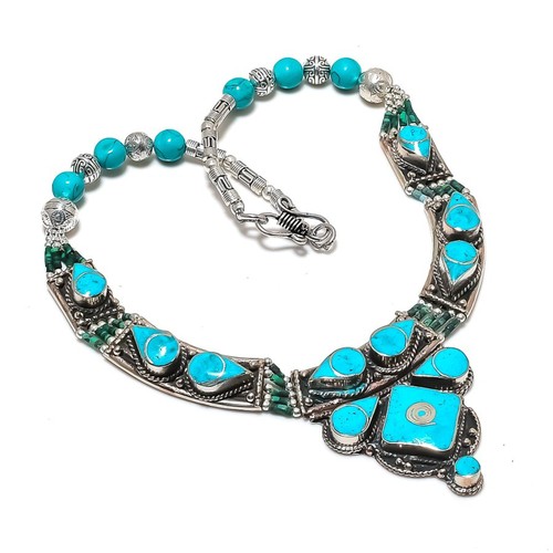 Collana con pietre - , preziose