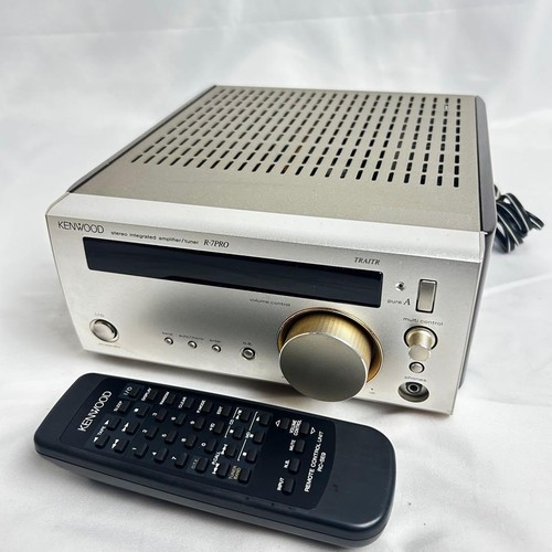 AMPLIFICATORE/SINTONIZZATORE