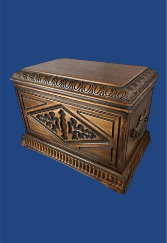 Grande antica scatola - , da