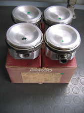 4 PISTONI COMPLETI ALFASUD
