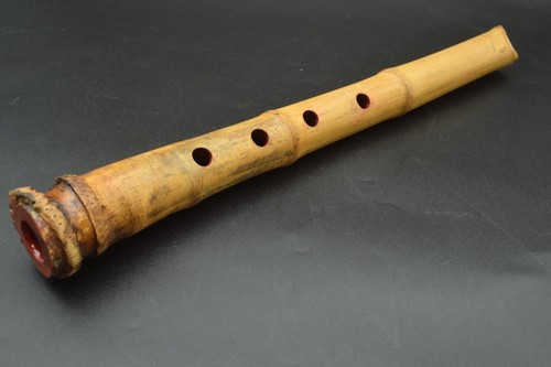 Antico strumento flauto - strumento, a