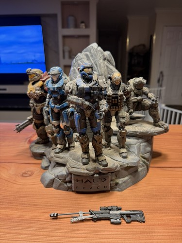 Statua halo reach - reach, legendary