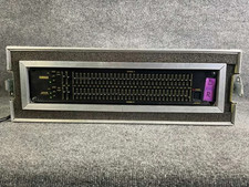 Yamaha Q2031B Sistema di