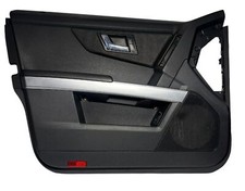 Pannello porta anteriore L