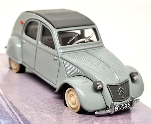 Modellino auto scala