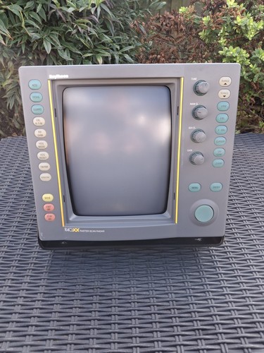 Raytheon r40xx mariners lcd - mariners,