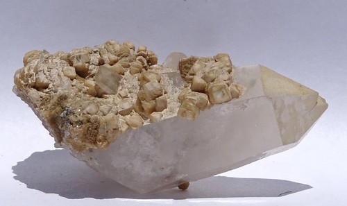 Quarzo con dolomite - quarzo, &