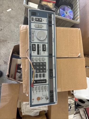 Generatore uhf comstron - generatore,