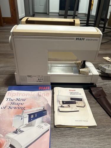 Pfaff tiptronic 2020 sewing - 2020,