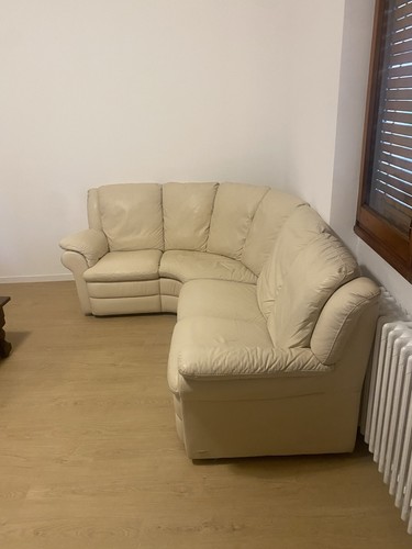 Divano angolare pelle beige - in,