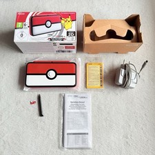NINTENDO NEW 2DS XL - POKEBALL