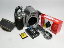 Nikon D40 argento 13.509