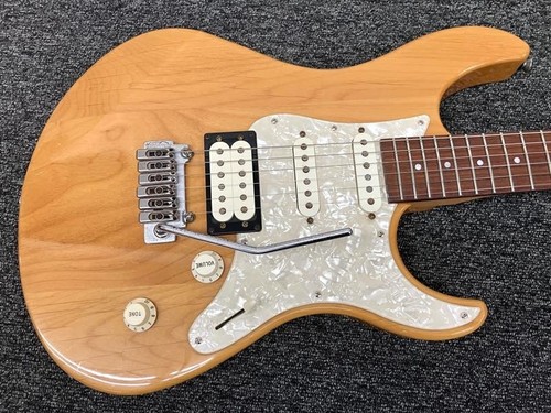 Yamaha pacifica pac604w used - yamaha,