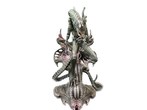 Sideshow collectibles aliens - collectibles,