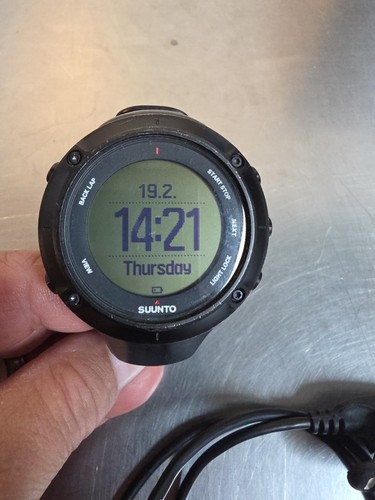 Smartwatch suunto ambit peak - suunto, 3
