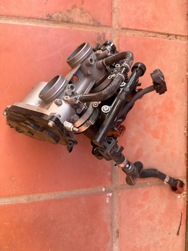 Cuerpo admision yamaha tmax - admision,