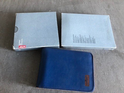 Levis original wallet with