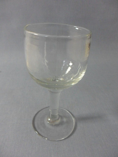 Antik gebrauchsglas weinglas - gebrauchsglas,