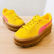 Sneakers Puma X Fenty gialle e