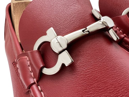 995 salvatore ferragamo - $995,