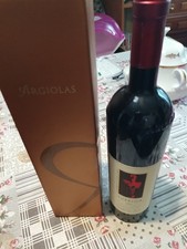 Bottiglia vino turriga - di,