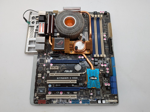 Asus striker nse - nse, lga