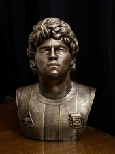 Statua Busto Diego Armando
