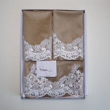 Tris Centrini in Velluto