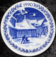 1990 ROYAL COPENHAGEN FAYENCE