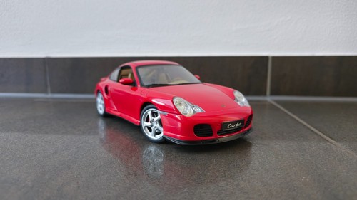 Autoart porsche 996 - 1:18,