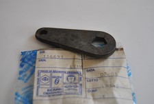 Piastra leva cambio albero