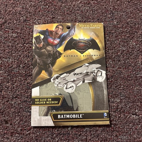 Batman bat mobile - mobile, vs