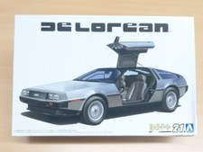 '82 DeLorean DMC-12 | 1:24 |