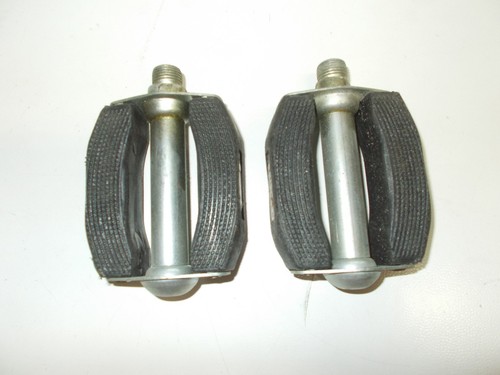 Coppia pedali neri - neri, in