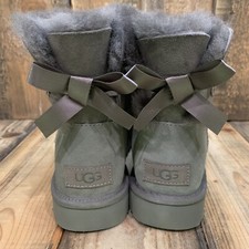 STIVALI UGG MINI BAILEY BOW II