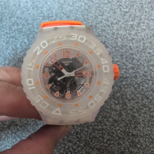 Near mint swatch - swatch, scuba