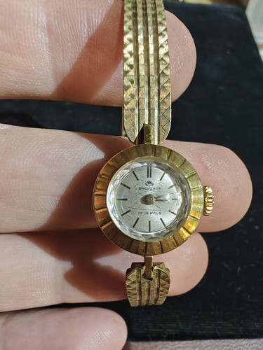 Orologio meccanico svizzero