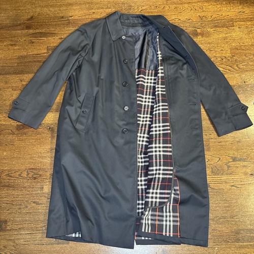 Burberrys london trench - of,