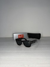Ray-Ban Wayfarer Puffer RB4940