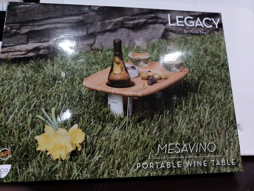 Legacy picnic time - by, mesavino