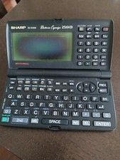 Organizzatore elettronico vintage  SHARP ZQ-630M funzionante problemi display