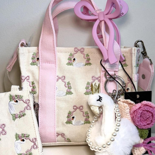 Madden girl swan - madden, cream