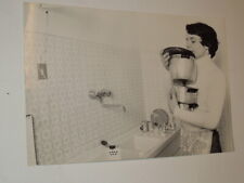 FOTOGRAFIE ANNI '60 ORIGINALI DA AGENZIE VARIE-MASSIMO RANIERI 19,50 X 30,00 (9)