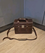 Custodia rigida per fotocamera