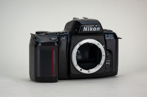 Nikon 601 film camera - nikon,