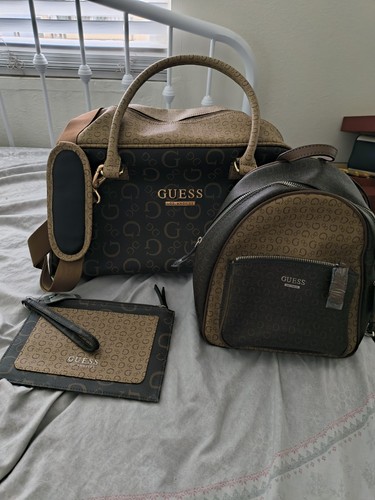 Guess travel set extra clutch - guess,