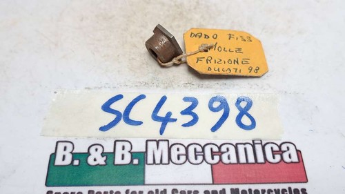 Dado fissaggio molle frizione - dado,