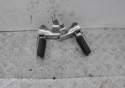 56017 coppia pedane yamaha - coppia,